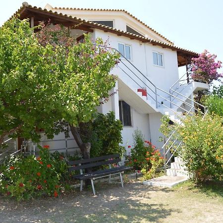 Theodore Apartments Zaharo Oda fotoğraf