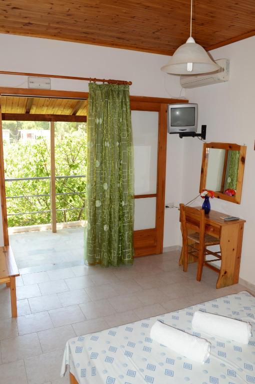 Theodore Apartments Zaharo Oda fotoğraf
