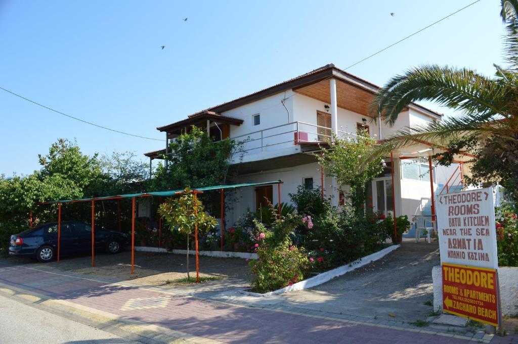Theodore Apartments Zaharo Oda fotoğraf